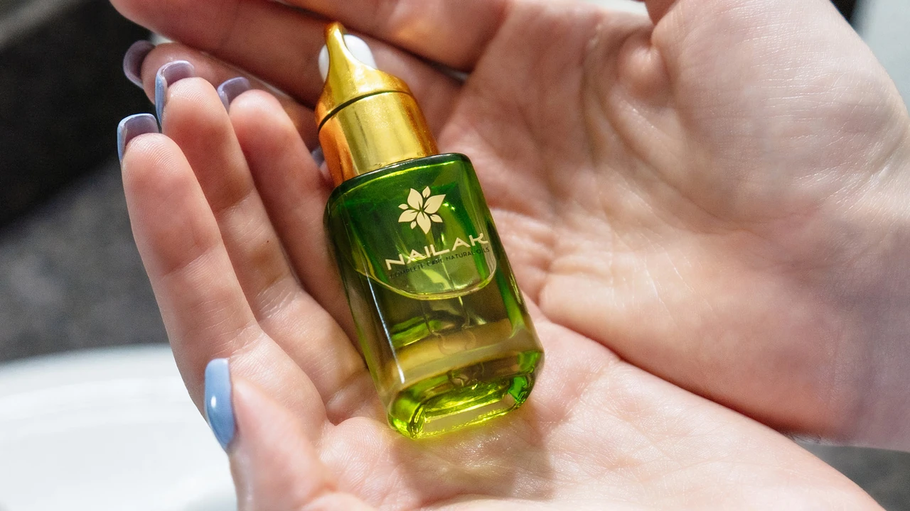 Cuticle Oil for Damaged Nails: Heal and Shine — Nailak Cuticle & Nail Oil